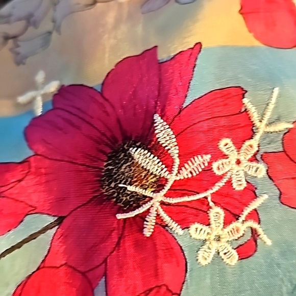 JOHNNY WAS, Women‎ top, NWT. Size medium. Multiple colors. Loose fit. Fabulous - Picture 13 of 16